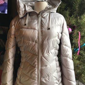 Guess puffer jacket